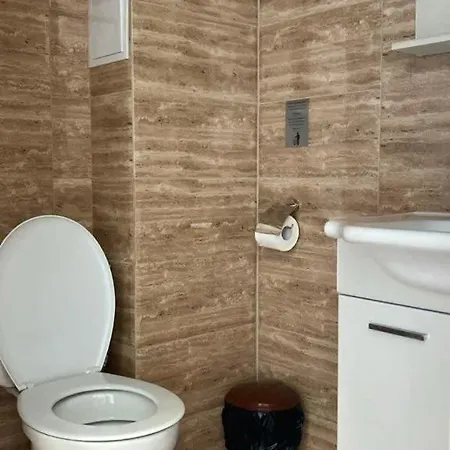 бялата къща 3* Κίρκοβο